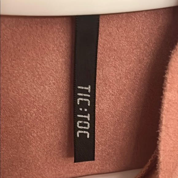 Tic Toc Sexy Pink Fitted Sleeveless Bodysuit, size S - Picture 3 of 6